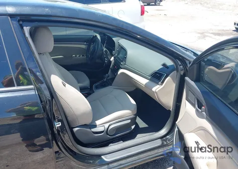 2017 Hyundai Elantra Se z USA, uszkodzony, nr VIN 5NPD84LF1HH087486